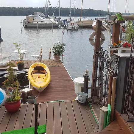 公寓 Im Terrassenhaus Am Von Berlin 措伊滕